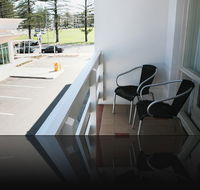 Watermark Glenelg - Lightning Ridge Tourism