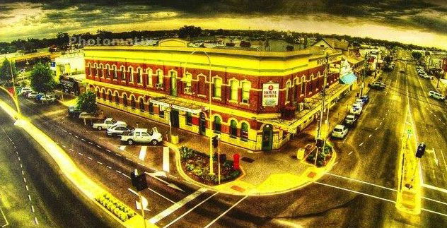  Lightning Ridge Tourism