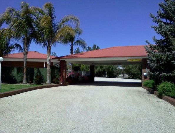  Lightning Ridge Tourism