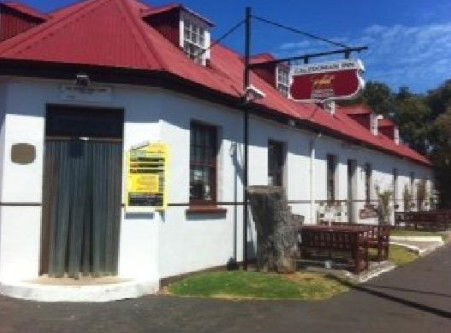 Caledonian Inn Hotel Motel - Lightning Ridge Tourism 1