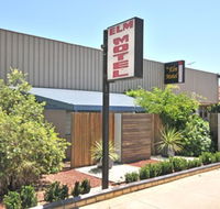 The Elm Motel - Lightning Ridge Tourism