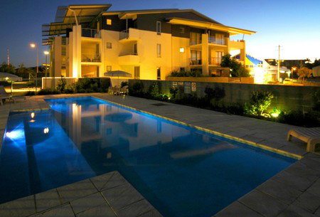Pacific Marina Apartments - Lightning Ridge Tourism 11