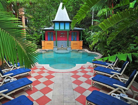 Martinique On Macrossan - Lightning Ridge Tourism 1