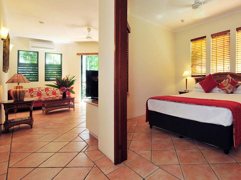 Martinique On Macrossan - Lightning Ridge Tourism 3