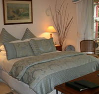 Noosa Valley Manor - Bed And Breakfast - Lightning Ridge Tourism