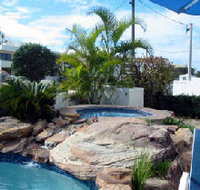 Estoril On Moffat Holiday Apartments - Lightning Ridge Tourism
