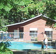 Glass House Mountains Holiday Village - Lightning Ridge Tourism