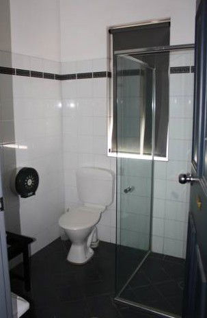 Australia Hotel Motel - Lightning Ridge Tourism 3