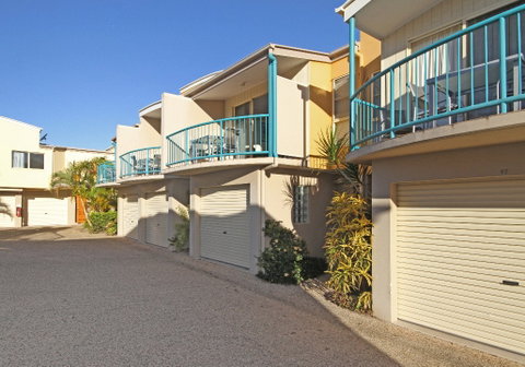 Coolum Beach Getaway Resort - Lightning Ridge Tourism 2
