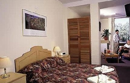 Alice Springs Plaza Hotel - Lightning Ridge Tourism 2