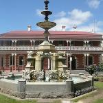 Jens Town Hall Hotel - Lightning Ridge Tourism 2