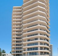 Beachside Tower - Lightning Ridge Tourism