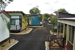  Lightning Ridge Tourism