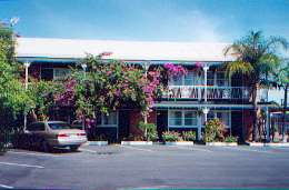  Lightning Ridge Tourism