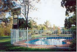 Seymour Motel - Lightning Ridge Tourism 0