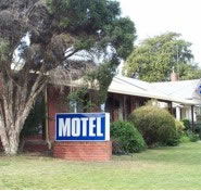 St Arnaud Country Road Inn - Lightning Ridge Tourism