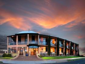 Kangaroo Island Seafront Resort - Lightning Ridge Tourism 0
