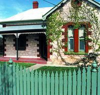 Naracoorte Cottages - Smith Street Villa - Lightning Ridge Tourism