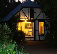 Riddlesdown Cottage - Lightning Ridge Tourism