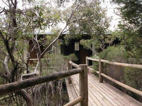 Raven Cottage - Lightning Ridge Tourism 0