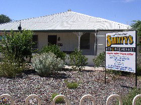 Loxton Smiffy's Bed And Breakfast (Bookpurnong Terrace) - Lightning Ridge Tourism 0