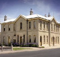 The Customs House - Lightning Ridge Tourism