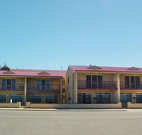 Tumby Bay Hotel Seafront Apartments - Lightning Ridge Tourism