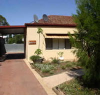 Loxton Smiffy's Bed And Breakfast Sadlier Street - Lightning Ridge Tourism