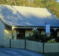 Country Pleasures Bed and Breakfast - Lightning Ridge Tourism