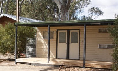 Quorn Caravan Park - Lightning Ridge Tourism 2