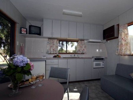Loxton Riverfront Caravan Park - Lightning Ridge Tourism 1