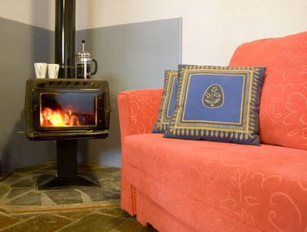 Lavender Blue Country Apartments - Lightning Ridge Tourism 1