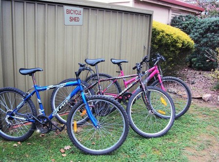 Langmeil Cottages - Lightning Ridge Tourism 2