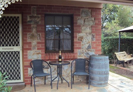 Langmeil Cottages - Lightning Ridge Tourism 4