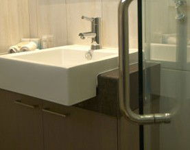 Golden Chain Tower Motor Inn - Lightning Ridge Tourism 3