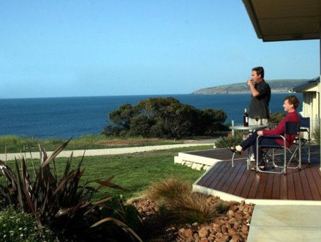 Searenity Holiday Accommodation - Lightning Ridge Tourism 1