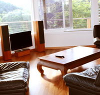 Rockinghorse Studios Resort - Lightning Ridge Tourism