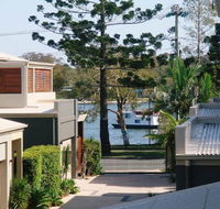 Sonoma Noosaville - Lightning Ridge Tourism