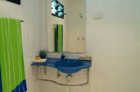 Darwin City Bed And Breakfast - Lightning Ridge Tourism 2