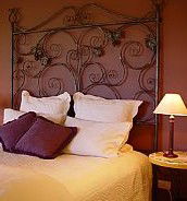 Treetops Bed & Breakfast - Lightning Ridge Tourism 0