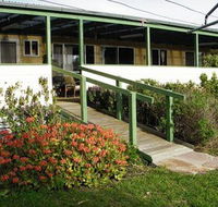 The Folly Holiday Home - Lightning Ridge Tourism