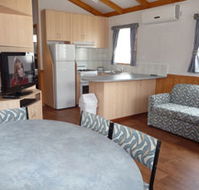 Victor Harbor Holiday and Cabin Park - Lightning Ridge Tourism
