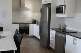 Luxury Vineyard Cottage On Pike River, Lyrup - Lightning Ridge Tourism 7