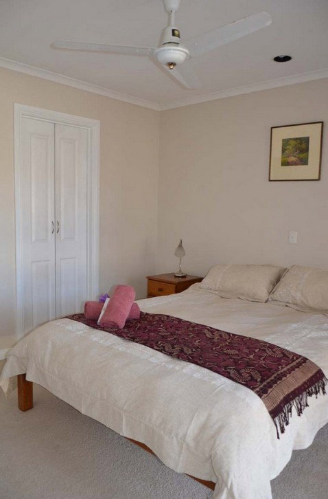 The Beach House - Normanville - Lightning Ridge Tourism 2