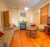 Semaphore Beach Cottage Bed and Breakfast - Lightning Ridge Tourism