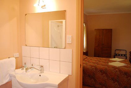 Osteria Sanso Restaurant And Accommodation - Lightning Ridge Tourism 5