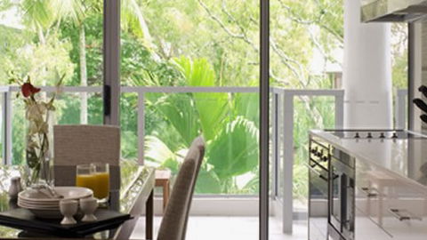 Grand Mercure Rockford Esplanade Apartments Palm Cove - Lightning Ridge Tourism 2