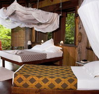 Haggerstone Island Guest House - Lightning Ridge Tourism