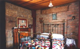 Hamilton's Cottage Collection And Country Gardens - Georges Cottage - Lightning Ridge Tourism 0