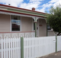 Newdegate House - Lightning Ridge Tourism